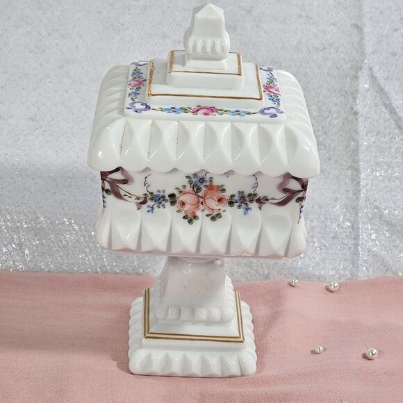 Westmoreland Milk Glass Footed Pedestal Wedding Box Candy Dish Hand Painted 10” - Picture 7 of 16